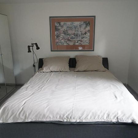 Neue Und Zentral Gelegene Wohnung In Stuttgart Ngoại thất bức ảnh